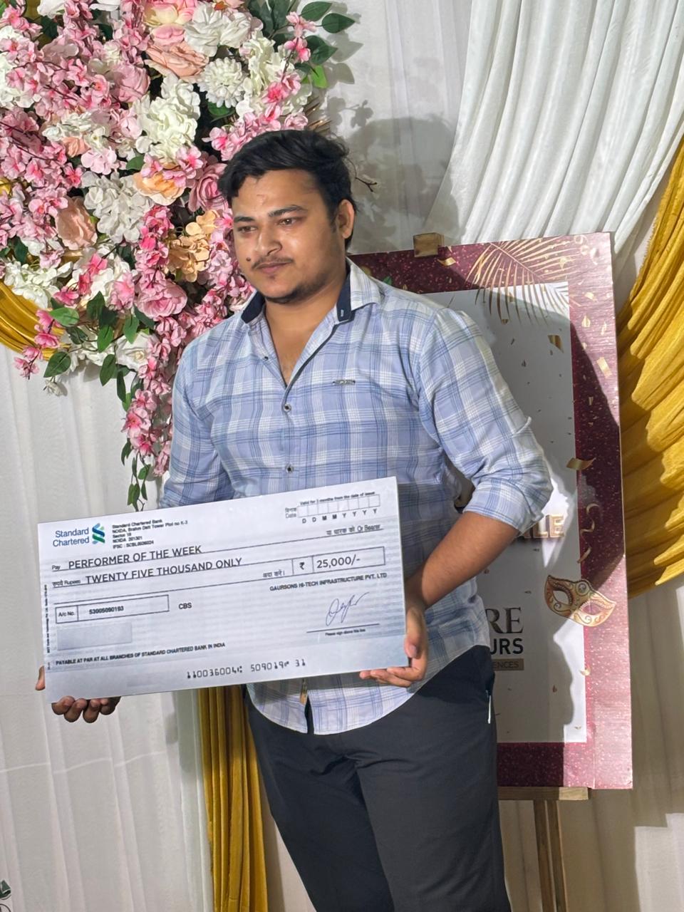 award-1
